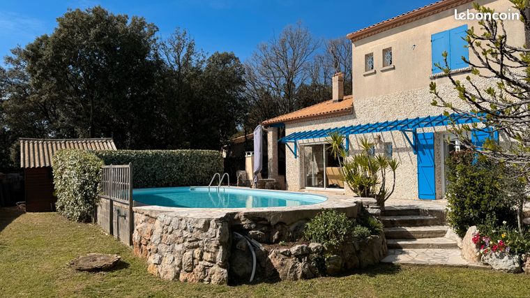 Maison 120m2 avec piscine sur terrain de 1150m2