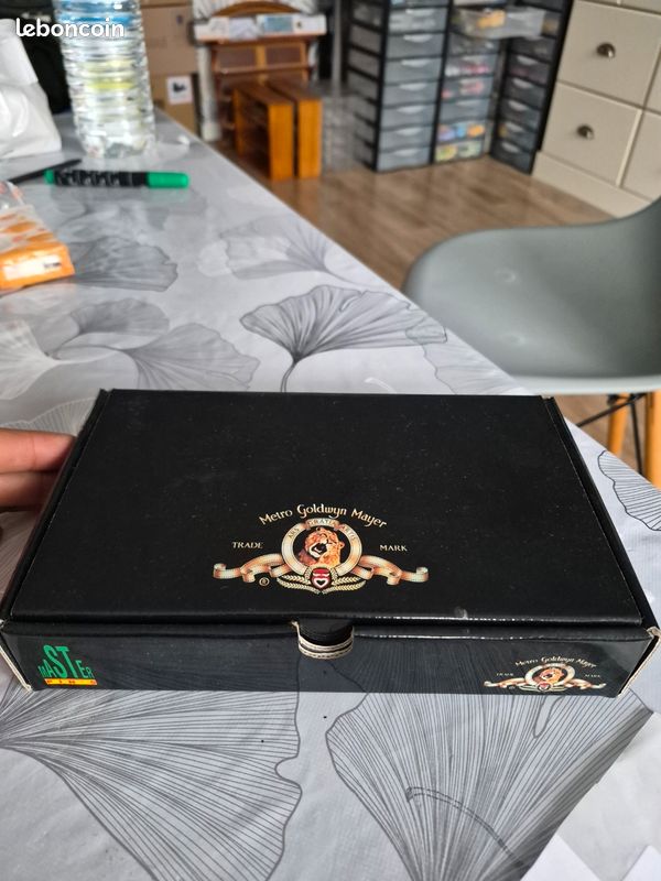 Coffret 15 pin's Metro Goldwyn Mayer (image 4)
