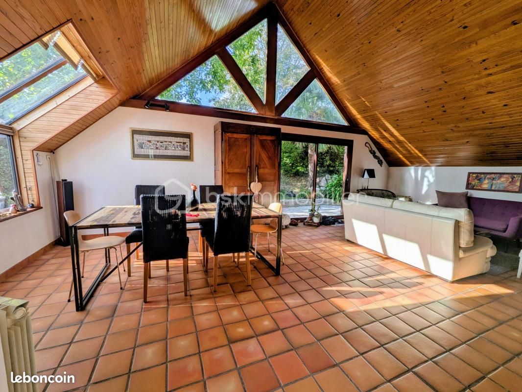 Maison 8 pièces 172 m² · à Landerneau · 172 m² · 349 000 €