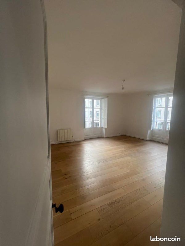 Appartement 3 pièces 84 m² · à Nantes · 84 m² · 1 300 €