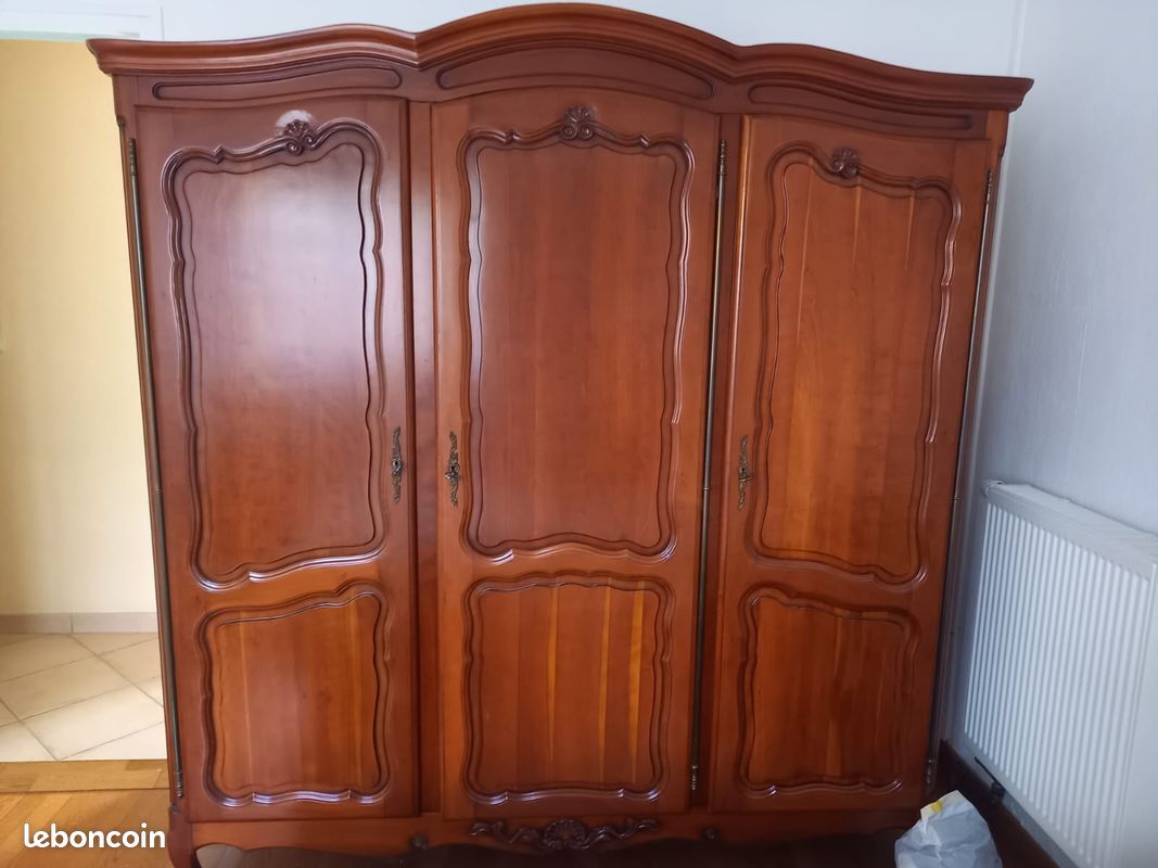 Armoire chambre vintage merisier (image 1)