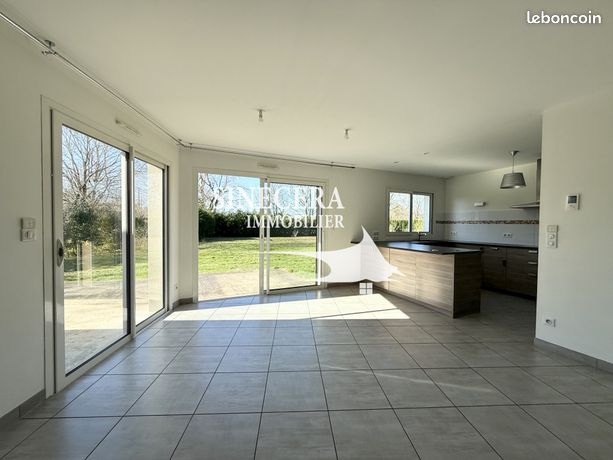Maison 7 pièces 140 m²