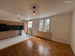 Appartement 1 pièce 34 m² · à Lyon · 34 m² · 703 €