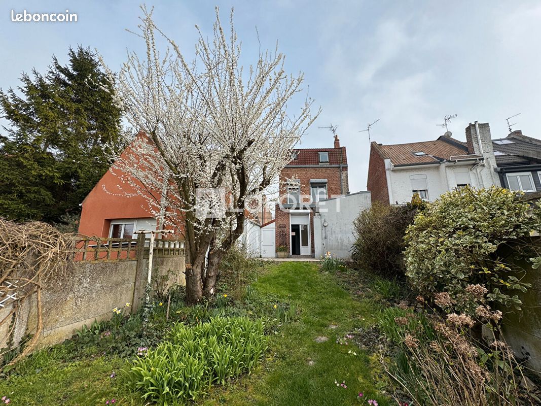 Maison 6 pièces 150 m² · à Douai · 150 m² · 189 900 €
