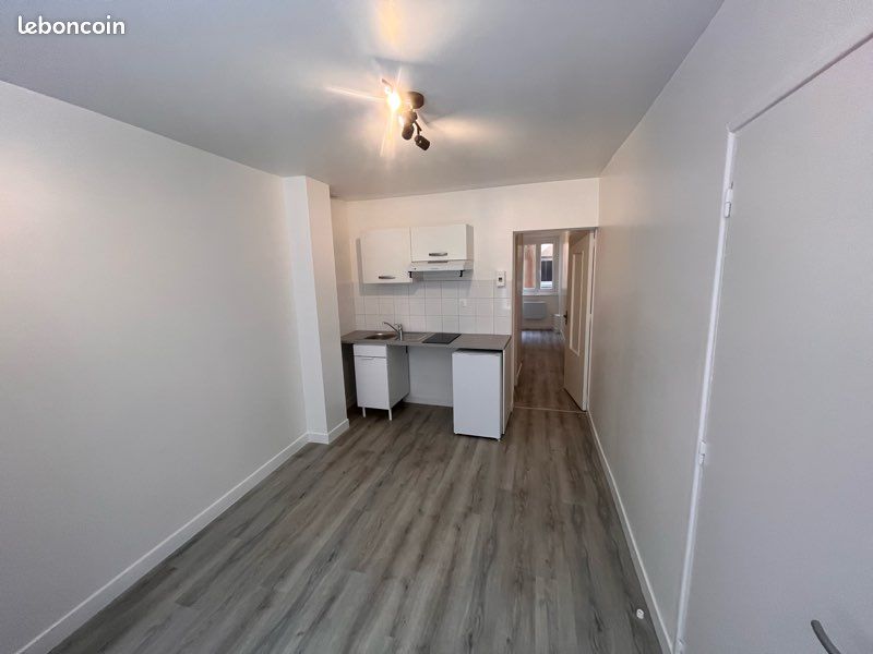 Appartement 2 pièces 28 m² · à Ambert · 28 m² · 300 €/mois
