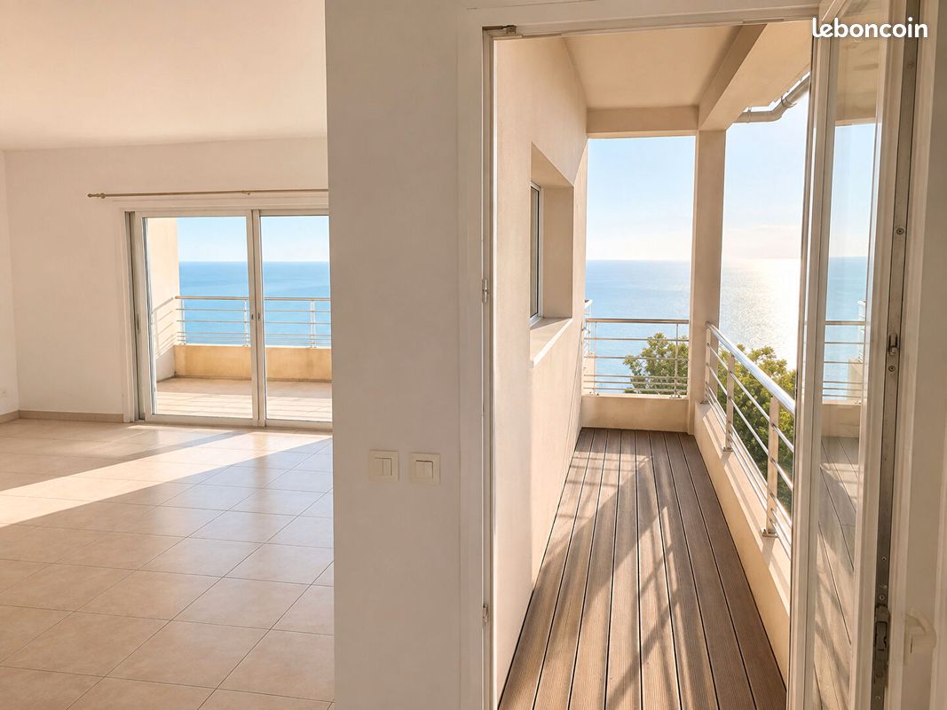 Appartement 3 pièces 76 m² · à San-Martino-Di-Lota · 76 m² · 1 050 €/mois
