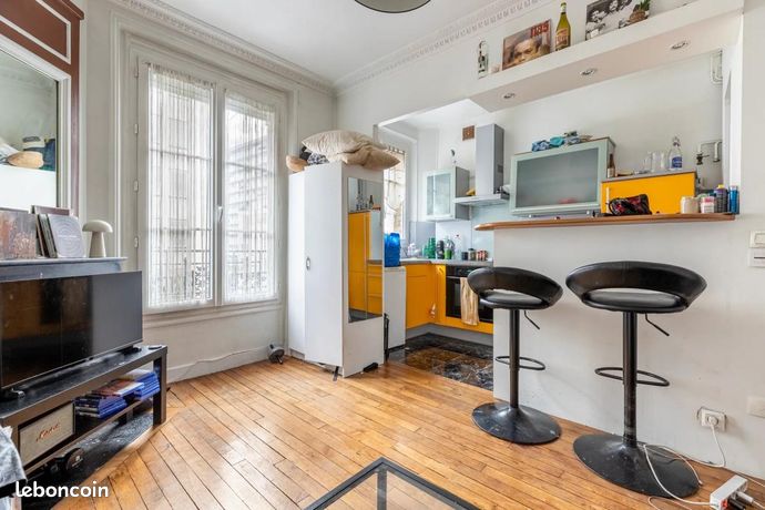 Studio 1 pièce 22 m² — 2