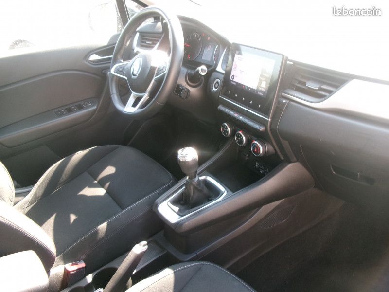 Renault CAPTUR II 1.5 BLUE DCI 115CH BUSINESS (image 16)