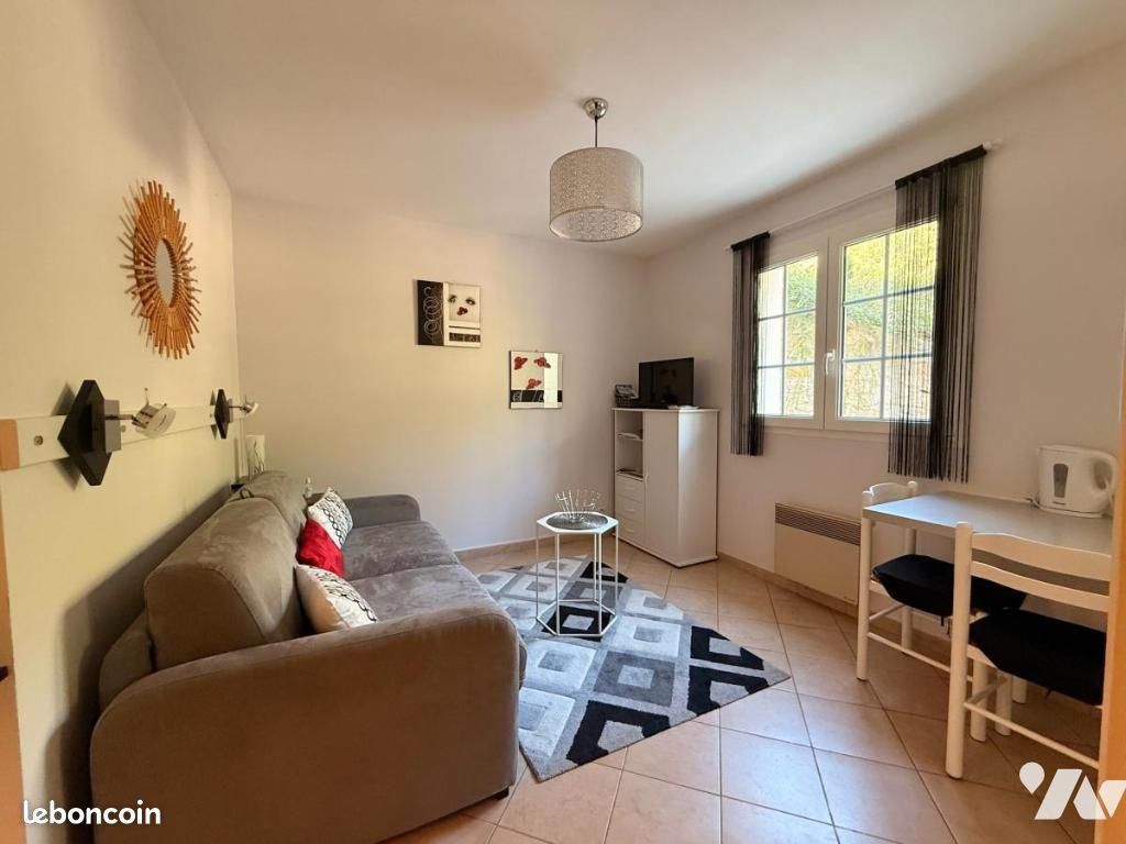 Appartement 23 m² · à Arbent · 23 m² · 550 €/mois
