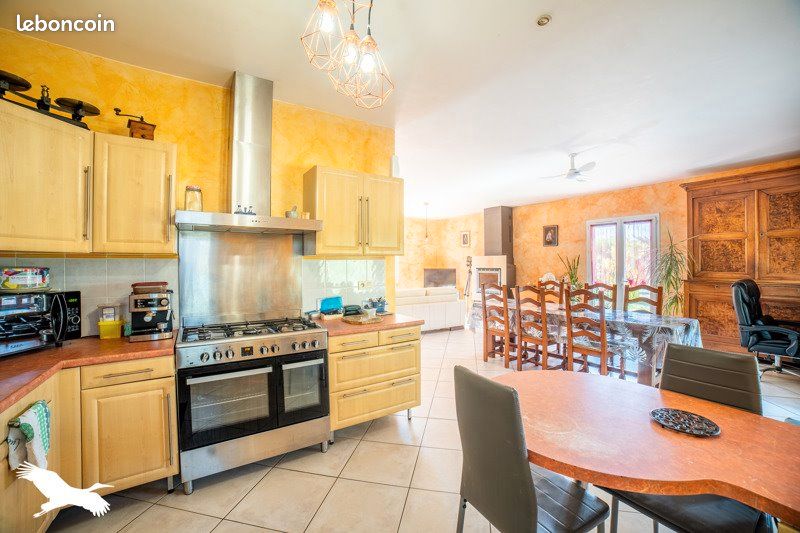 Maison 6 pièces 127 m² · à Saint-Jean-de-Liversay · 127 m² · 293 216 €