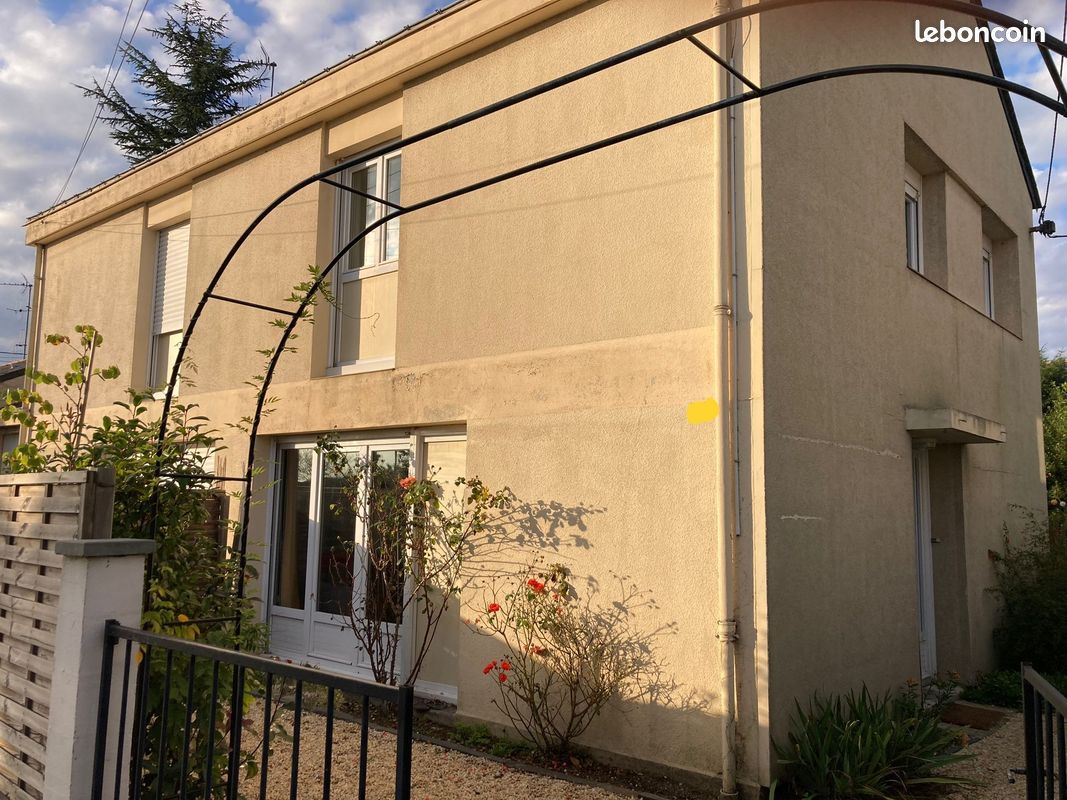Maison 3 pièces 70 m² · à Trélazé · 70 m² · 950 €