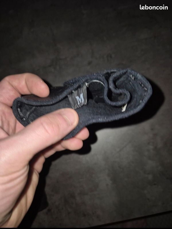 Vend gants moto taille m (image 2)