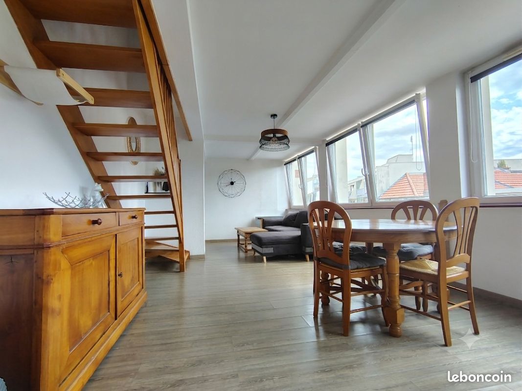 Appartement T3. 62m2. Duplex (image 1)
