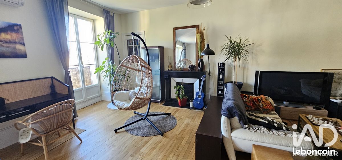 Appartement 4 pièces 105 m² · à Grenoble · 105 m² · 365 000 €