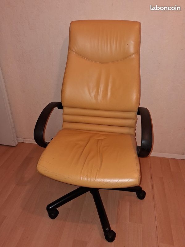 Chaise bureau cuir très qualitatif très bon état (image 2)