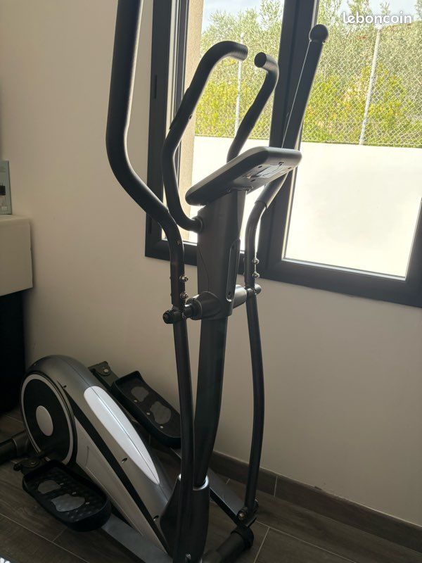 Vélo illiptique PROFORM (image 1)