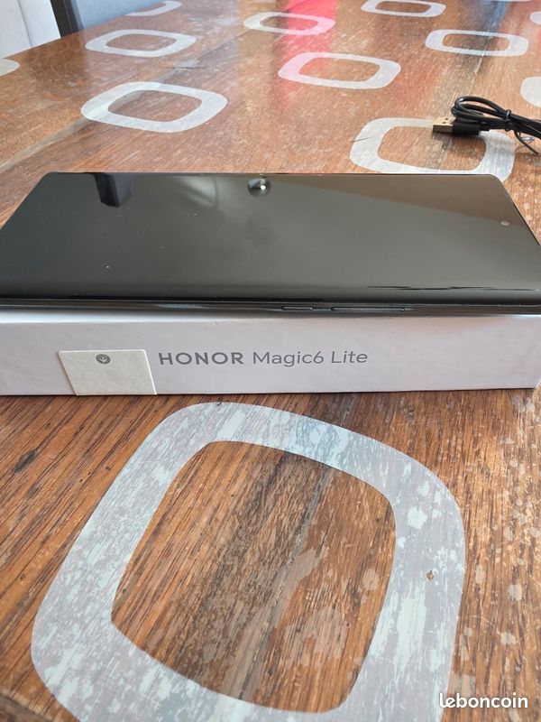 Téléphone honor magic 6 lite (image 2)