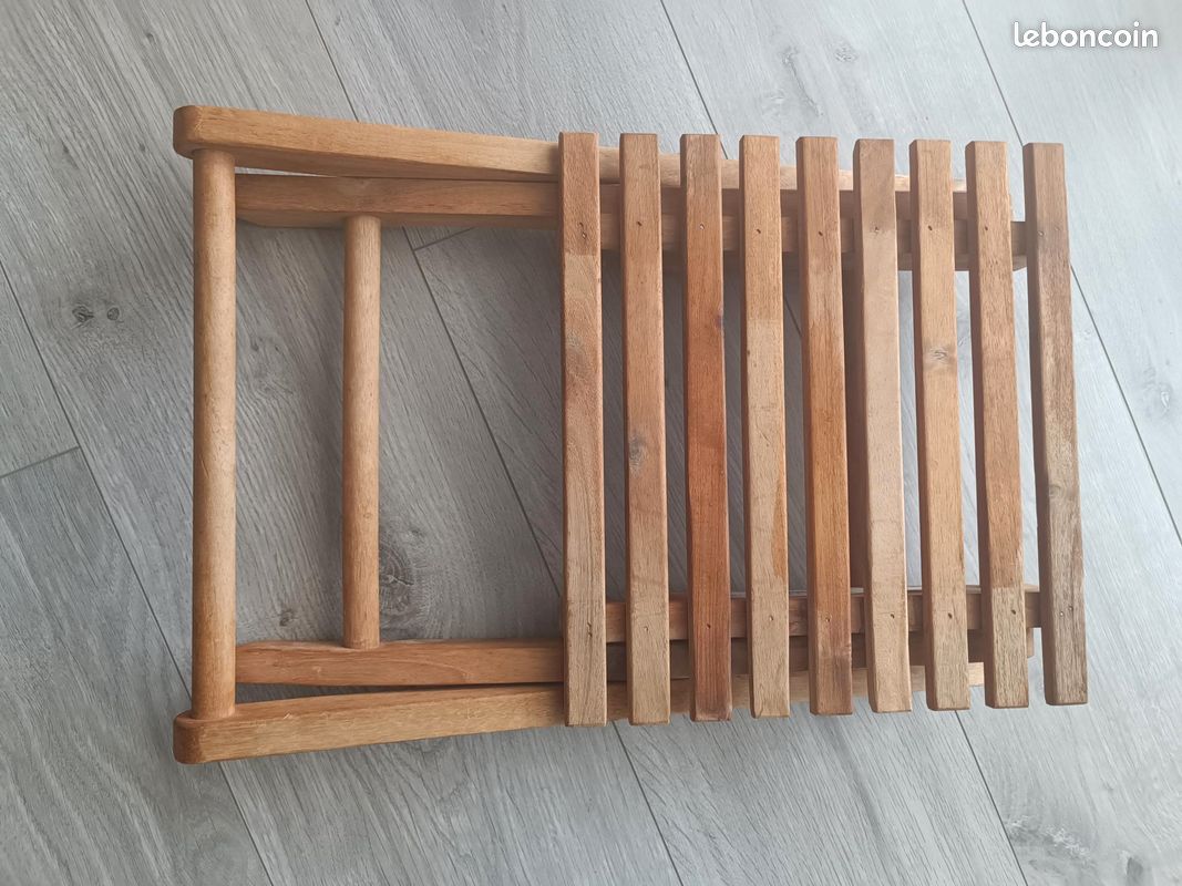 Tabouret en bois pliable VGH93 (image 2)