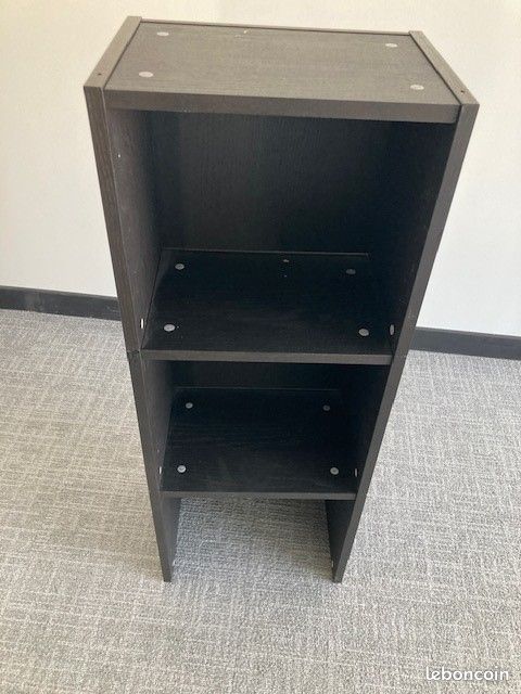 Meuble noir modèle BILLY IKEA 2 ETAGERES (image 1)