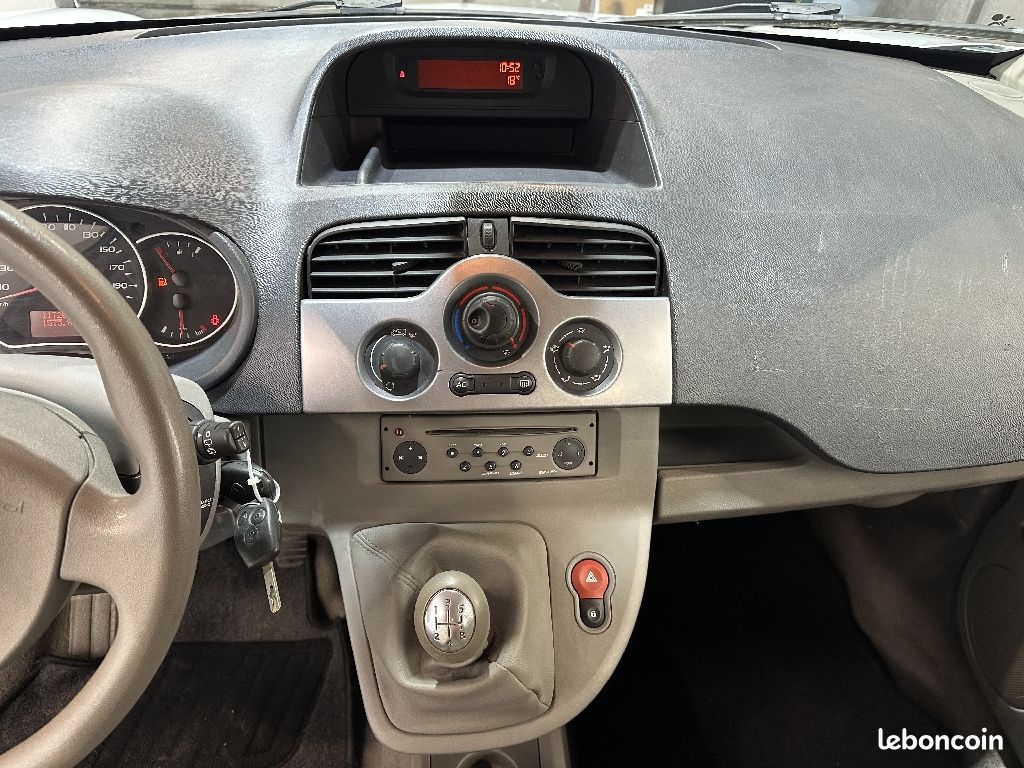 Renault Kangoo 1.6 16V 105 Privilège (image 10)