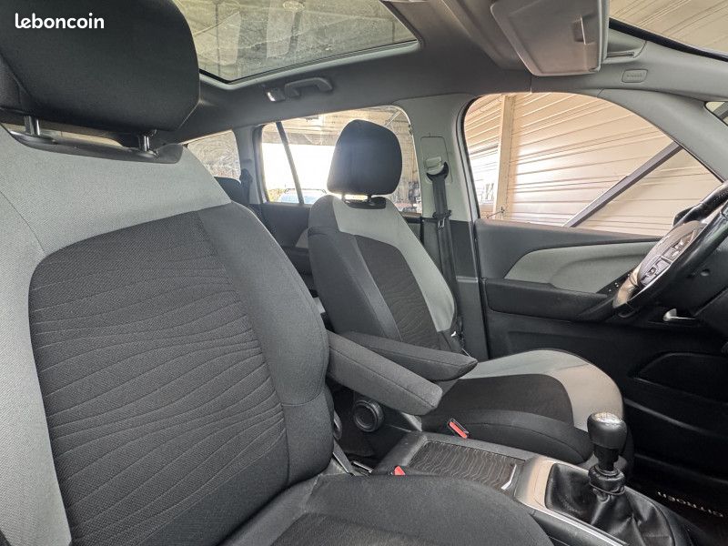 Citroen C4 PICASSO E-HDI 115CH BUSINESS + 7 PLACES (image 11)