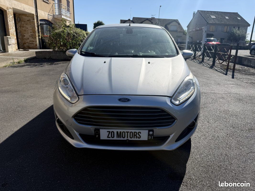 Ford fiesta 1.5 tdci 95 titanium 2016 (image 2)