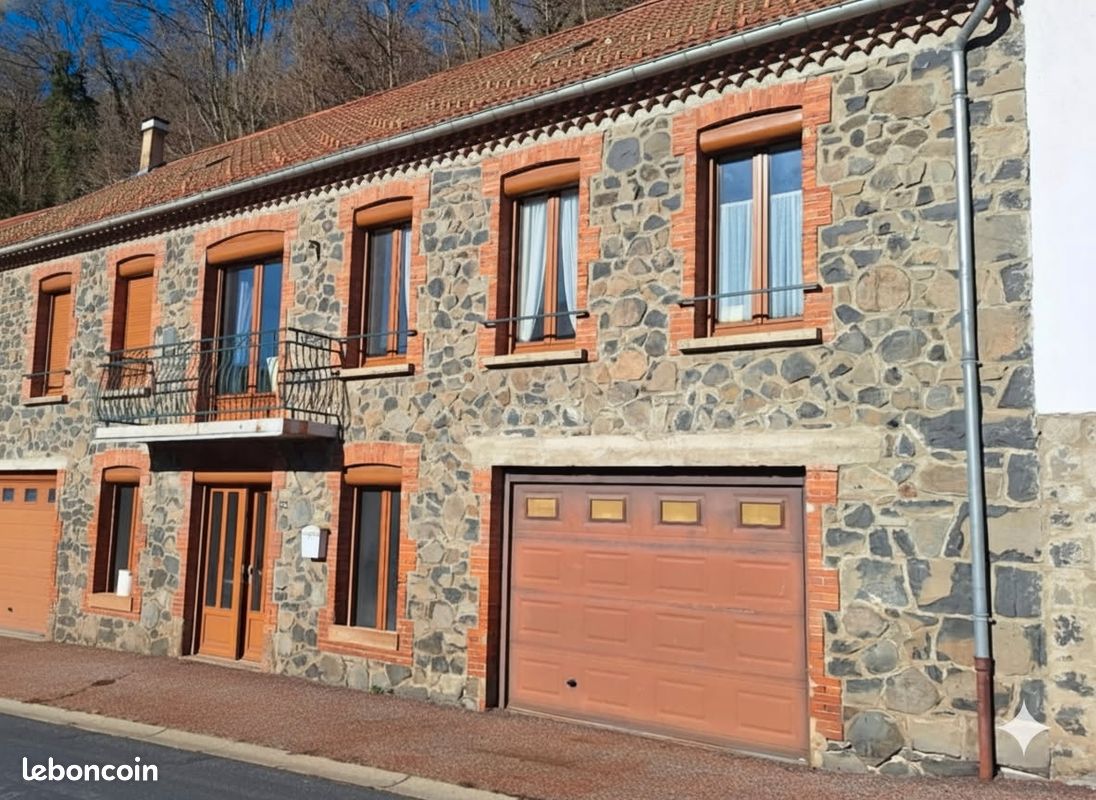 Maison 9 pièces 123 m² · à Monistrol-d'Allier · 123 m² · 145 000 €
