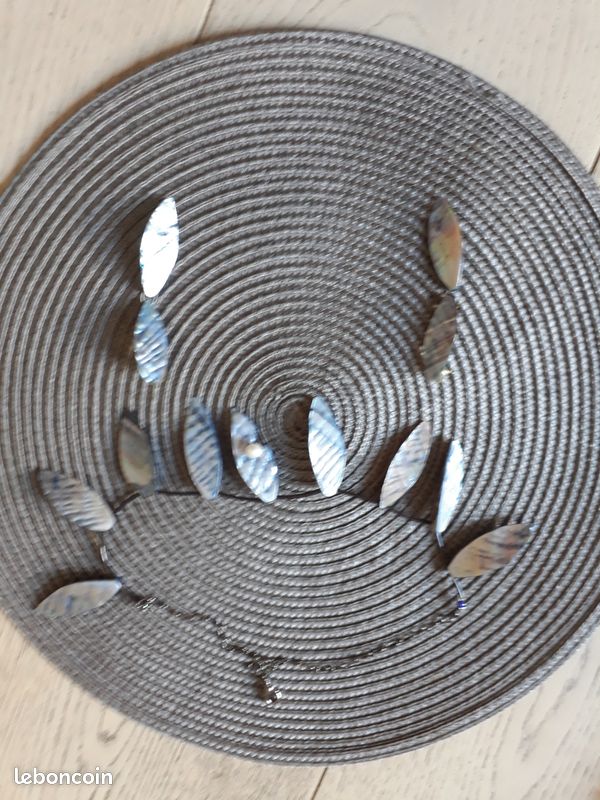Set de bijoux en nacre (image 1)