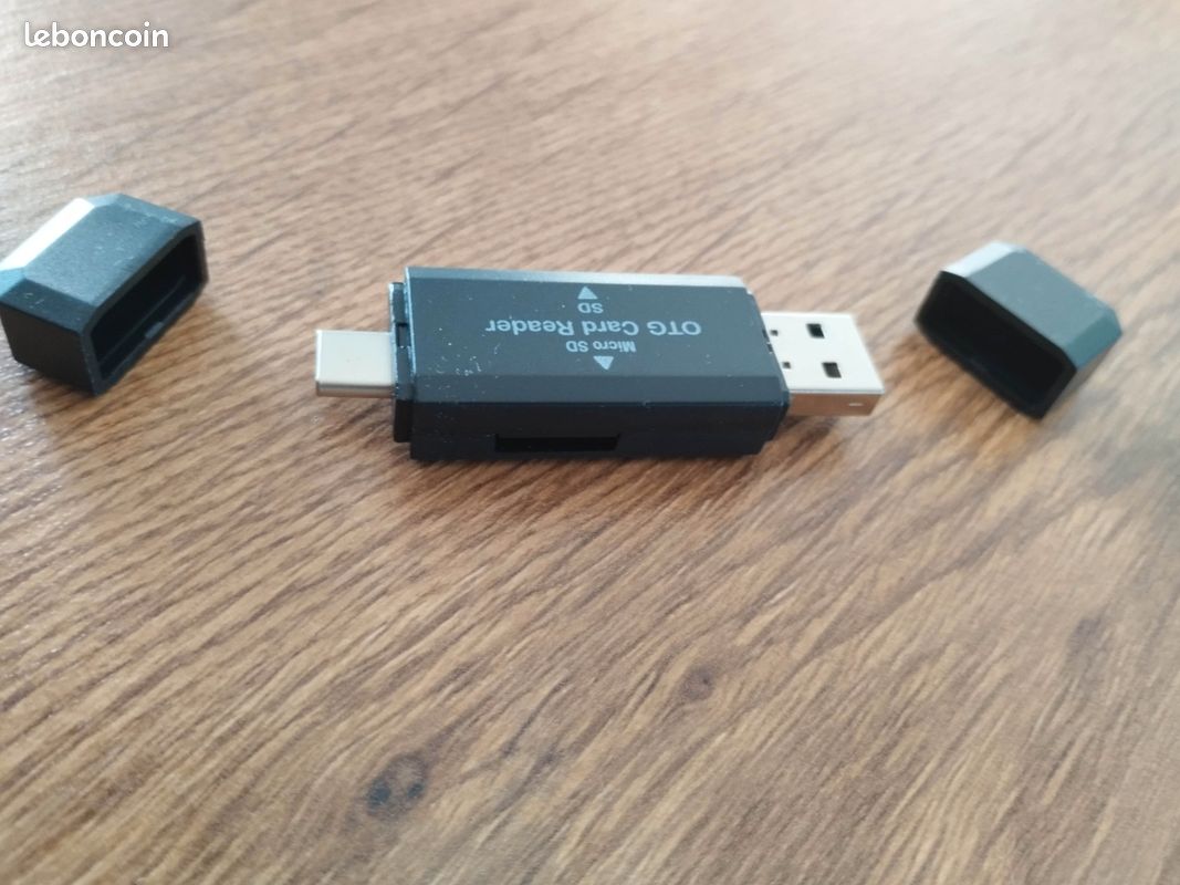 Clé USB lecteur carte SD et micro SD noire (image 1)