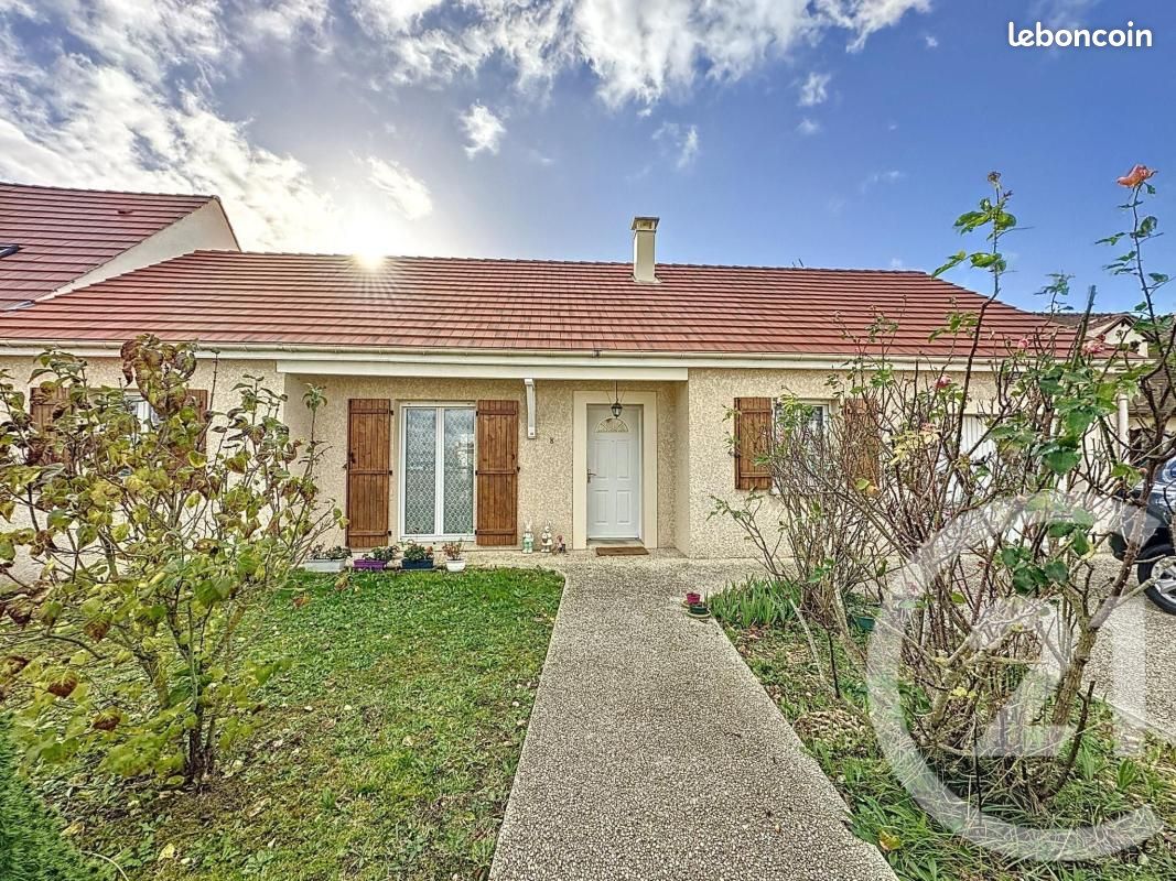 Maison 4 pièces 90 m² · à Cannes-Écluse · 90 m² · 229 500 €