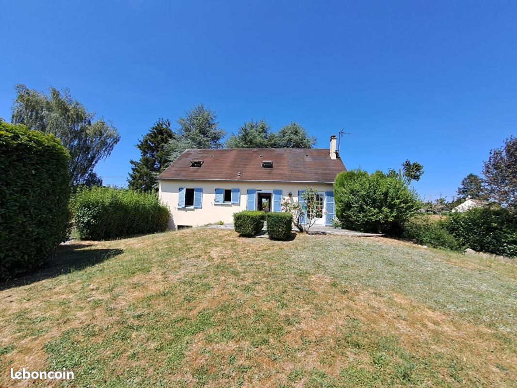 Maison 7 pièces 137 m² · à Rémalard en Perche · 137 m² · 195 000 €