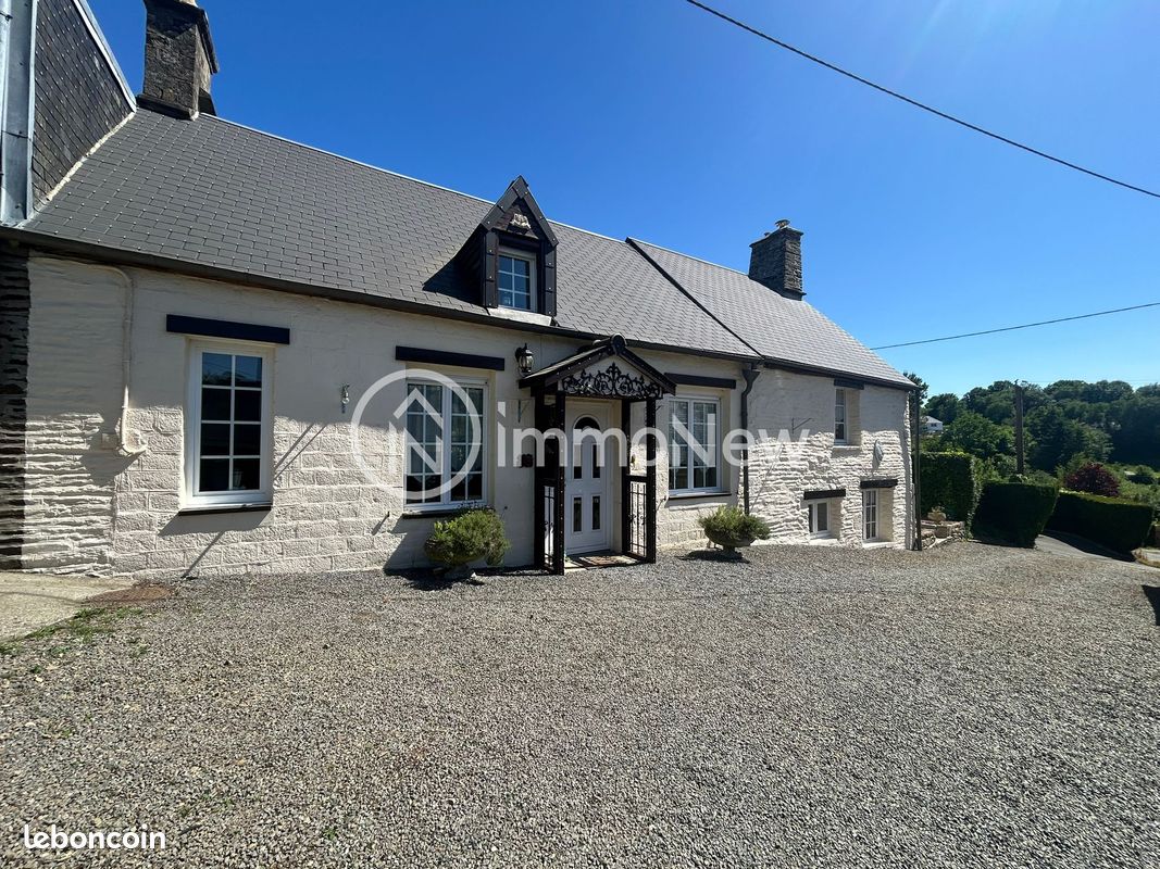Maison 5 pièces 96 m² · à Sourdeval · 96 m² · 116 400 €