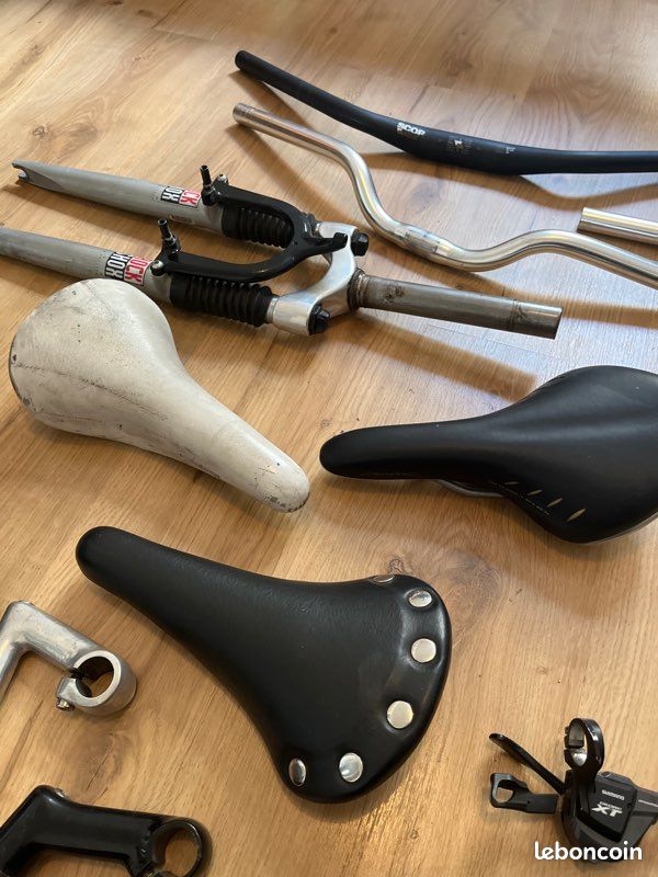 Lot de pièces détachées pour vélo - Équipements vélos