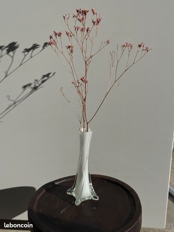 Vase soliflore blanc en verre (image 5)