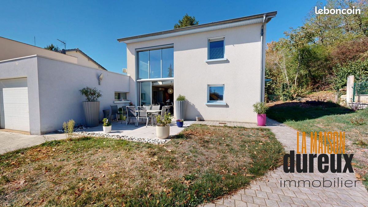 Maison 3 pièces 112 m² · à Pouilley-les-Vignes · 112 m² · 137 500 €