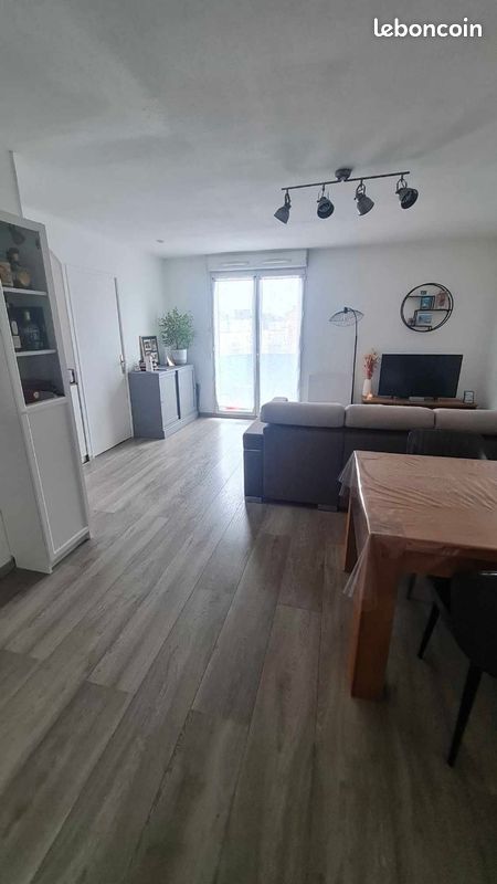 Appartement 3 pièces 55 m² · à Décines-Charpieu · 55 m² · 178 000 €