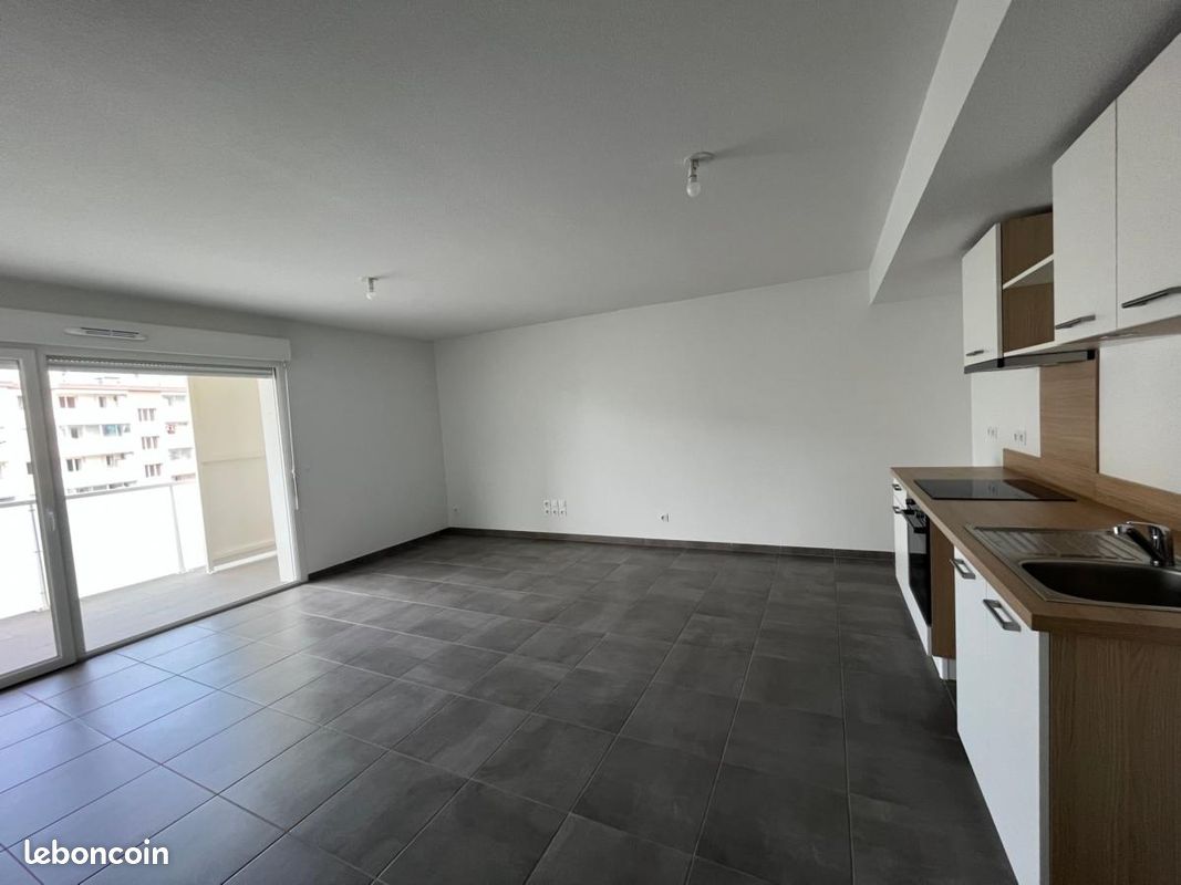Appartement 3 pièces 62 m² · à Saint-Martin-d'Hères · 62 m² · 995 €/mois