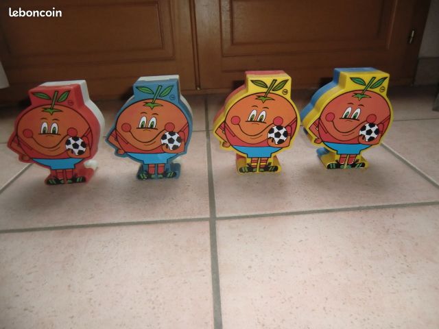 Porte-clés naranjito coupe du monde 82·Fichier STL pour ·Cults Porte-clés naranjito coupe du monde 82·Fichier STL pour ·Cults