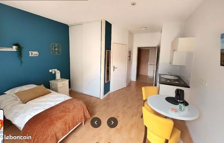 Studio 1 pièce 28 m²