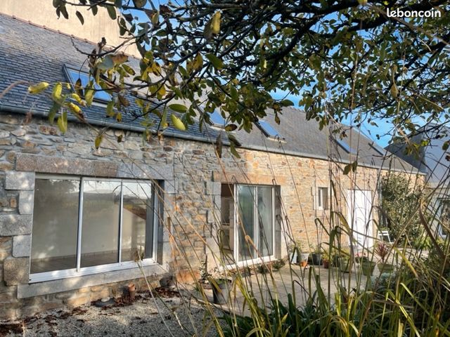 Maison 5 pièces 80 m² · à Roscoff · 80 m² · 630 €