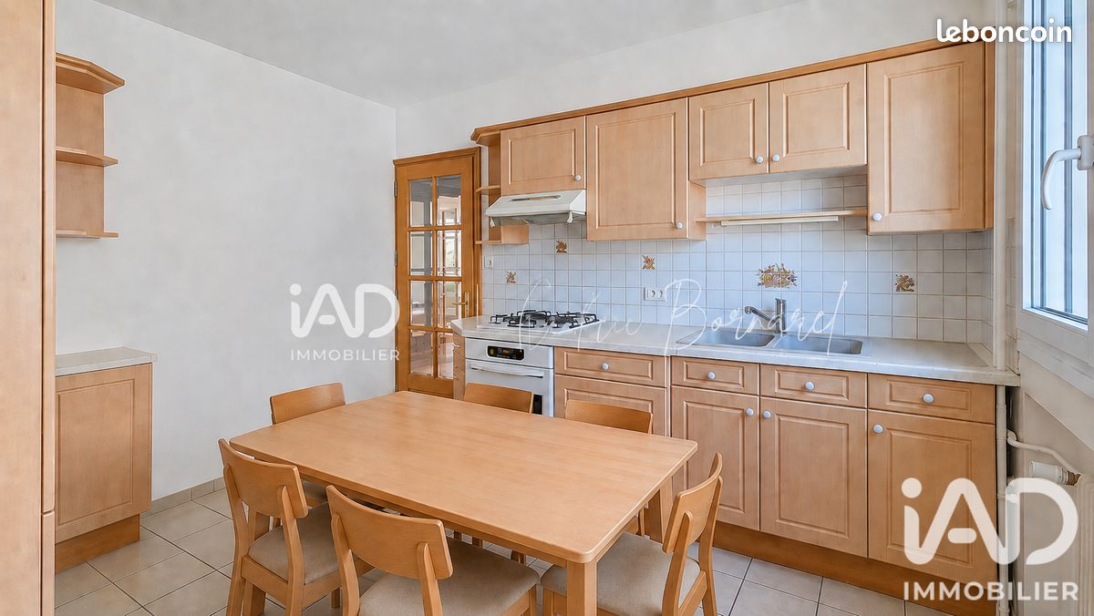 Appartement 4 pièces 87 m² · à Bourg-en-Bresse · 87 m² · 162 000 €