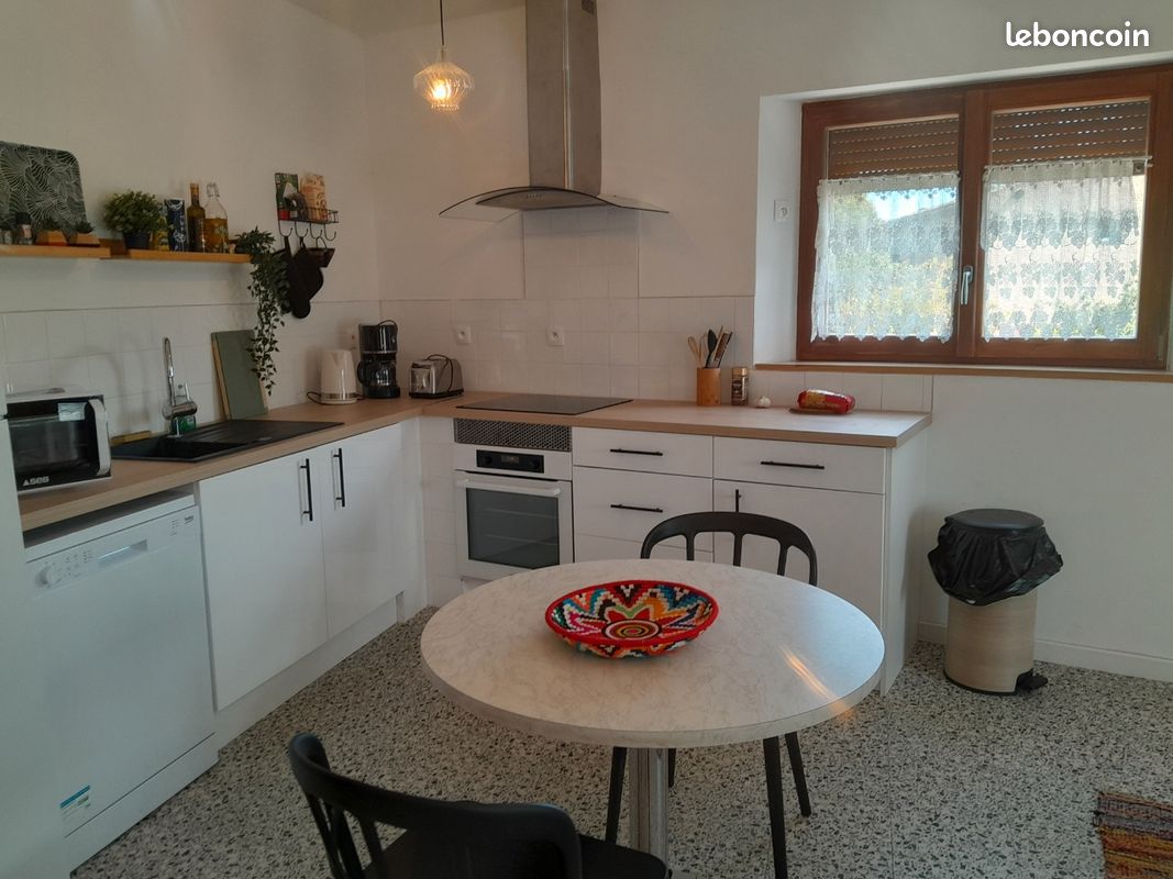 Appartement 3 pièces 75 m² · à Saint-Martin-d'Ardèche · 75 m² · 700 €/mois
