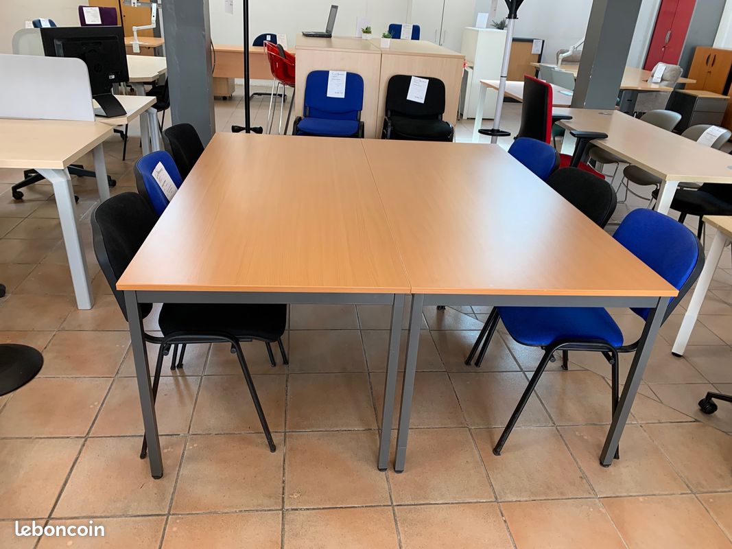 Table de réunion (image 2)