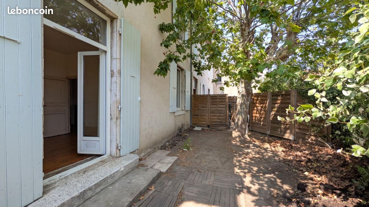 Appartement 4 pièces 106 m² · à Guilherand-Granges · 106 m² · 159 000 €