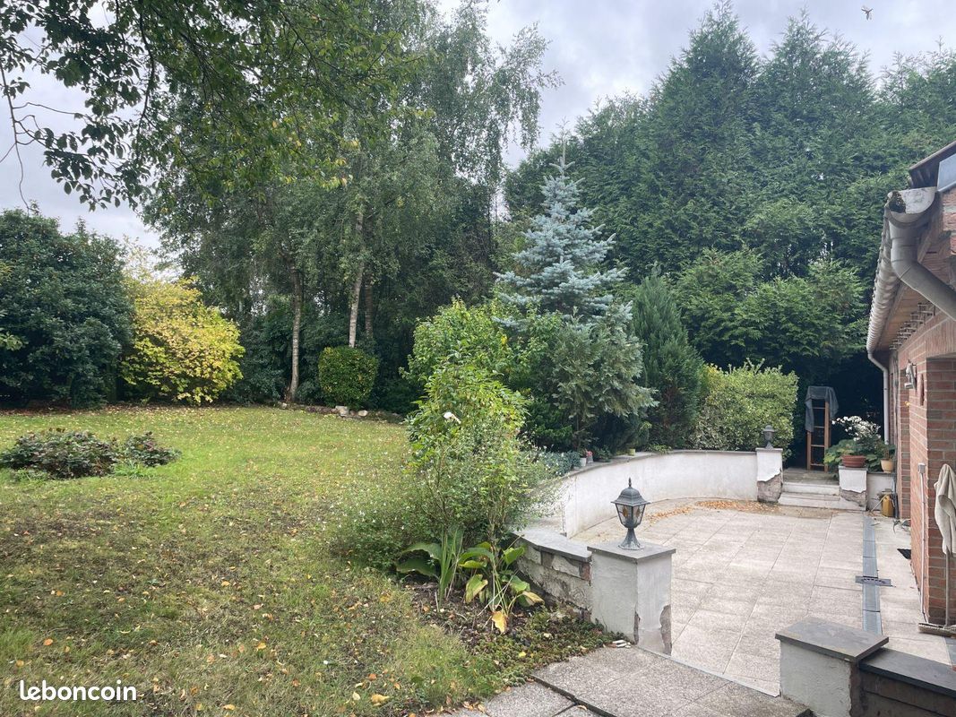 Terrain 913 m² · à Bailleul · 913 m² · 136 500 €