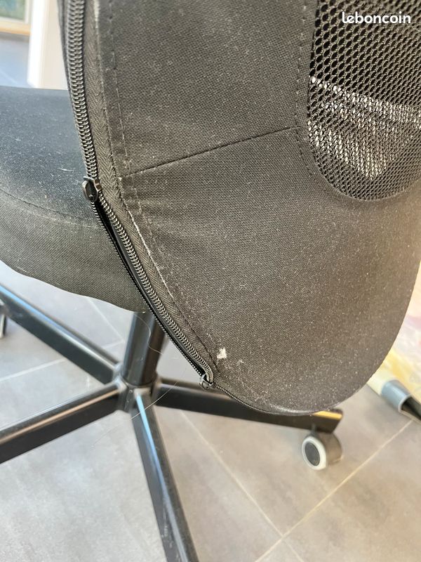Chaise de bureau confortable – noire – réglable (image 3)