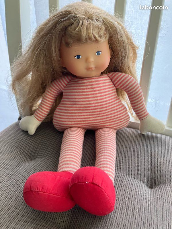 Poupée Corolle 36 Cm – édition 2004, Cheveux Blonds, Tenue Complète Manteau Rose, Vintage