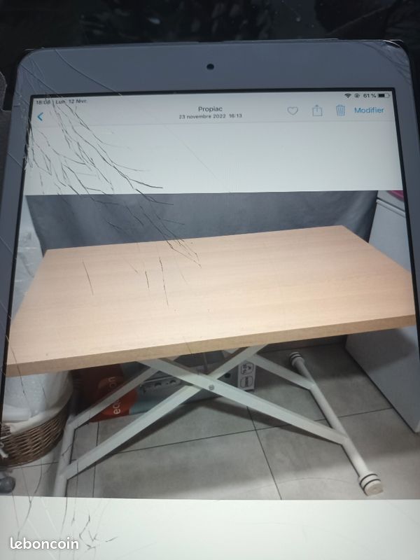 Table rehaussable (image 1)