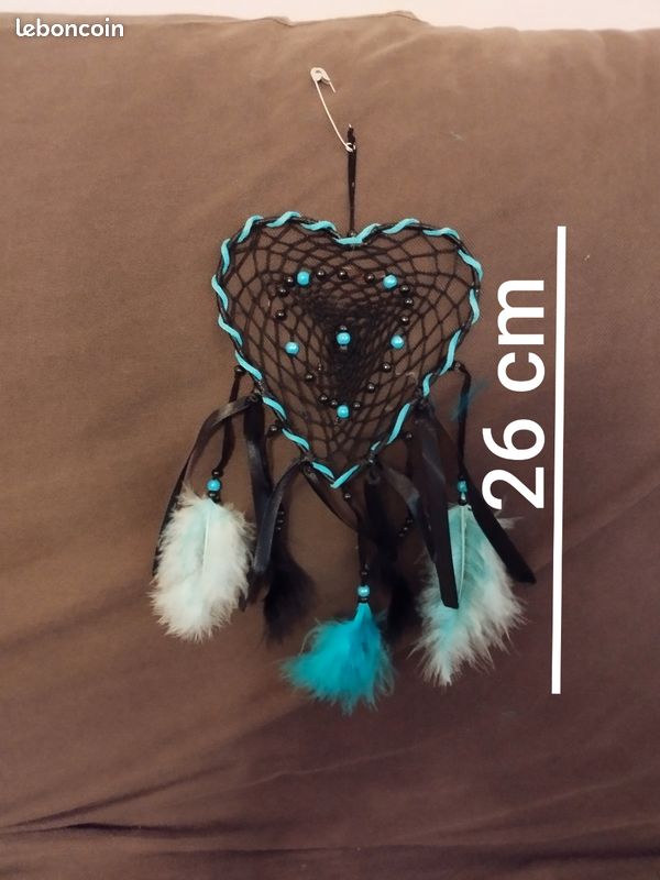 Attrape rêves forme coeur coloris noir et bleu neuf (image 2)