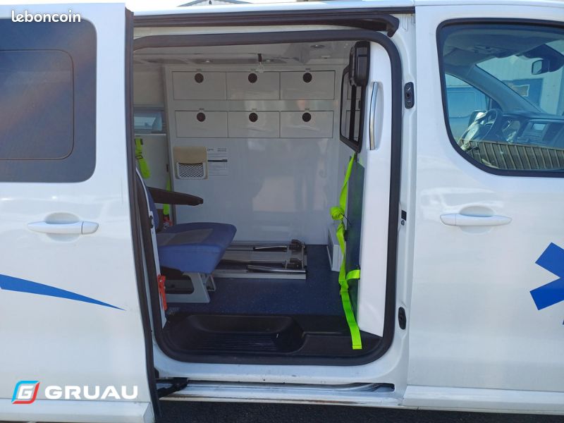 Citroen JUMPY III L2H1 AMBULANCE GIFA GRUAU 2.0 HDI 120 CH 7CV BM SUSPGIFA CONFORT (image 4)